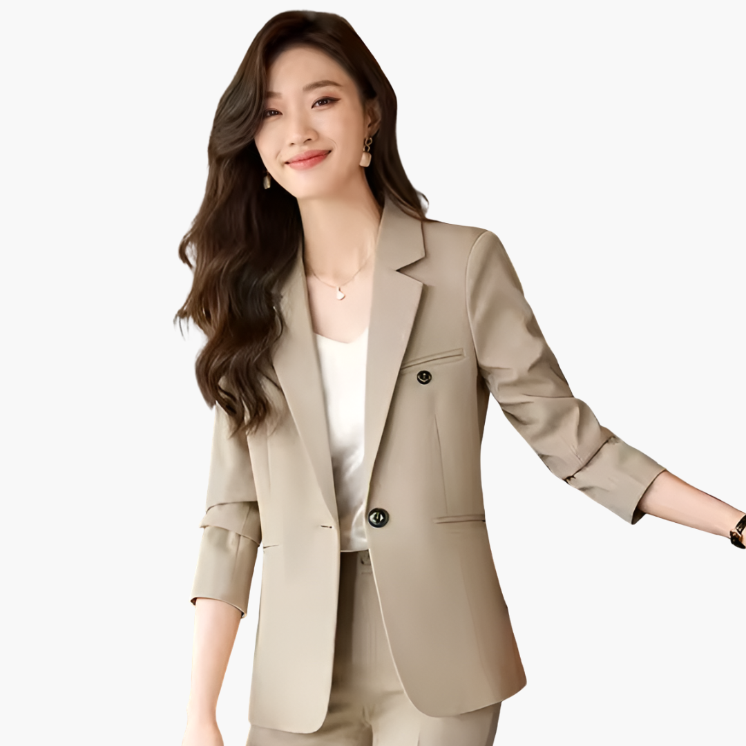 Blazer Set for Women with Lapels and Front Button Placket - Image 5