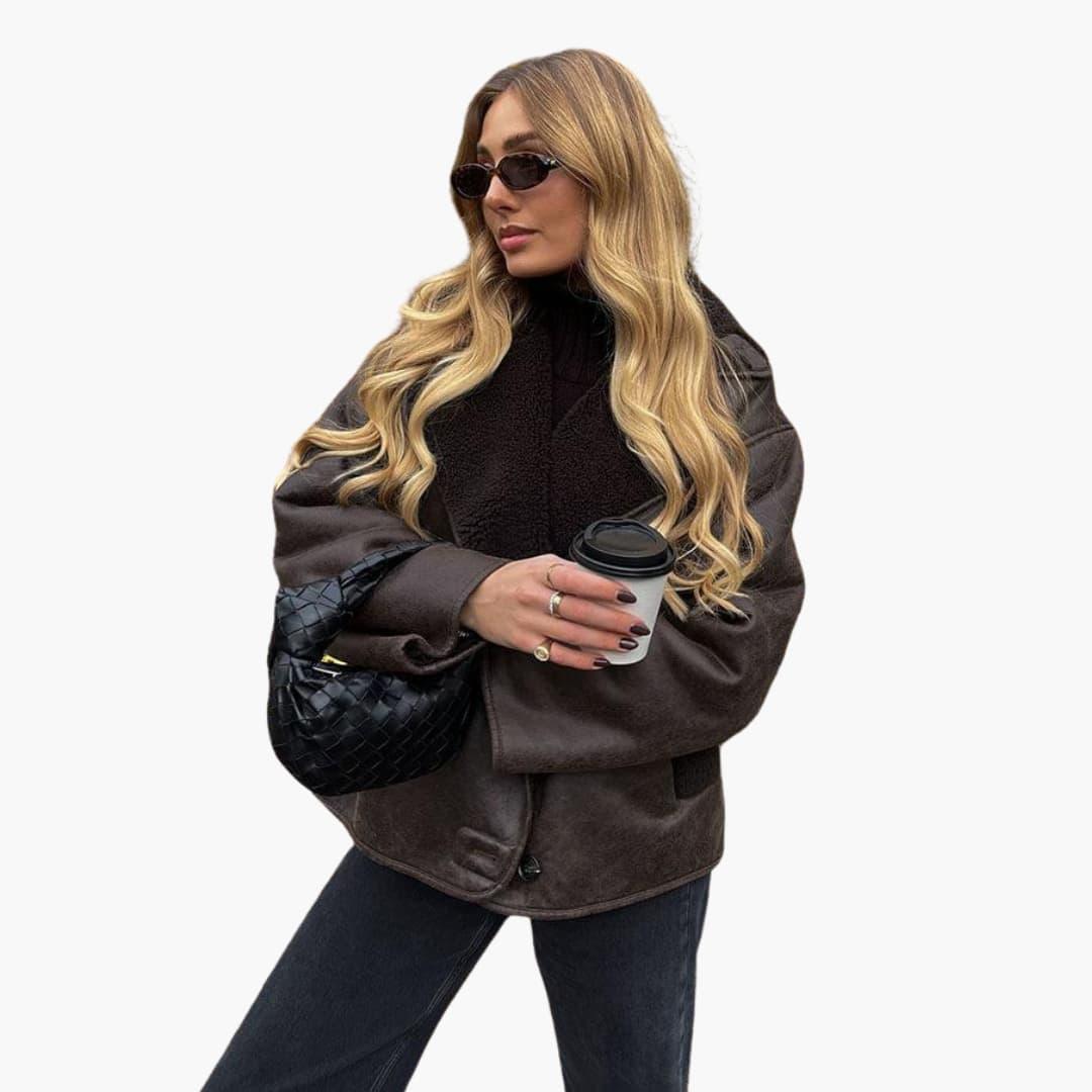 Elegant Women's Leather Jacket in Brown – Warm and Long-Sleeved - Image 2