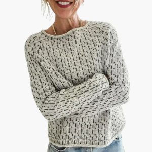 Women's Pullover with Round Neck and Striped Pattern